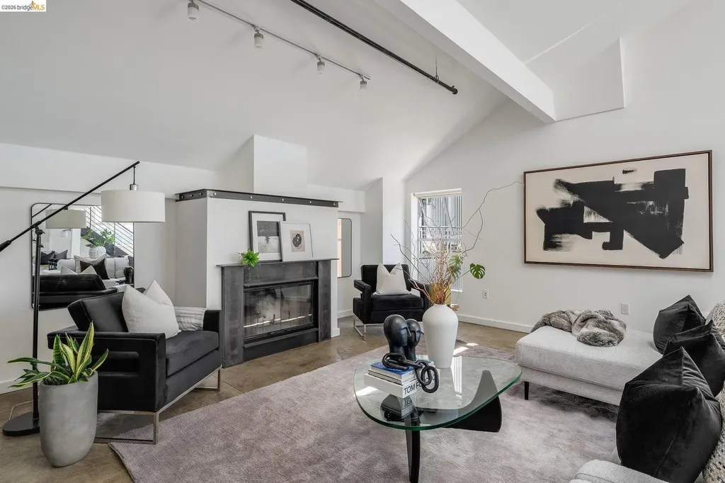 73 Sumner Street San Francisco CA 94103