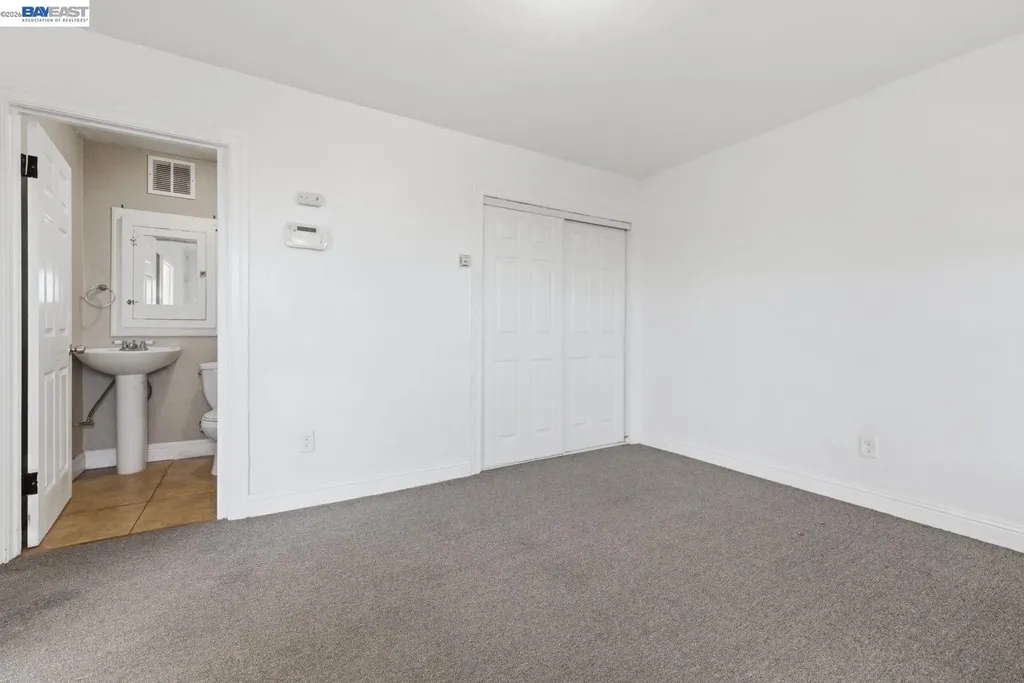 242 Kendall Avenue Crockett CA 94525