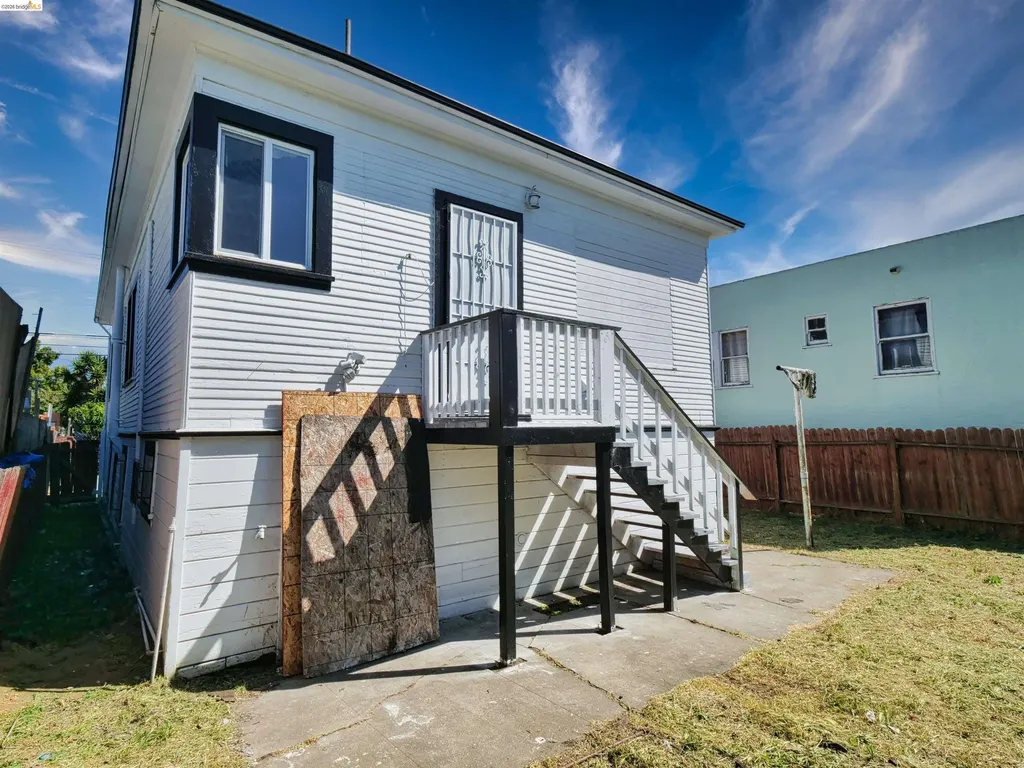 1475 70th Avenue Oakland CA 94621