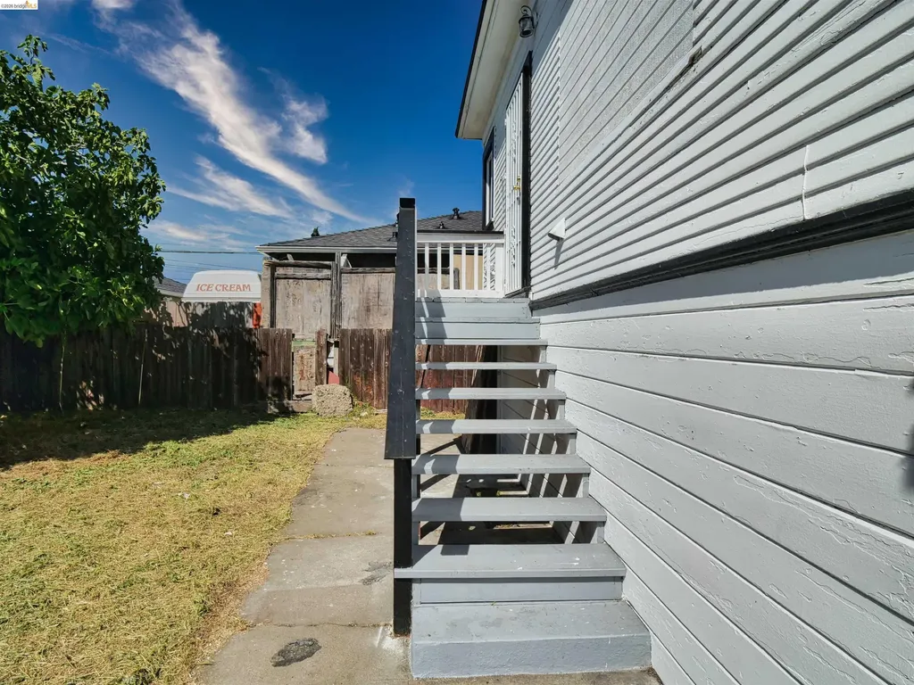 1475 70th Avenue Oakland CA 94621