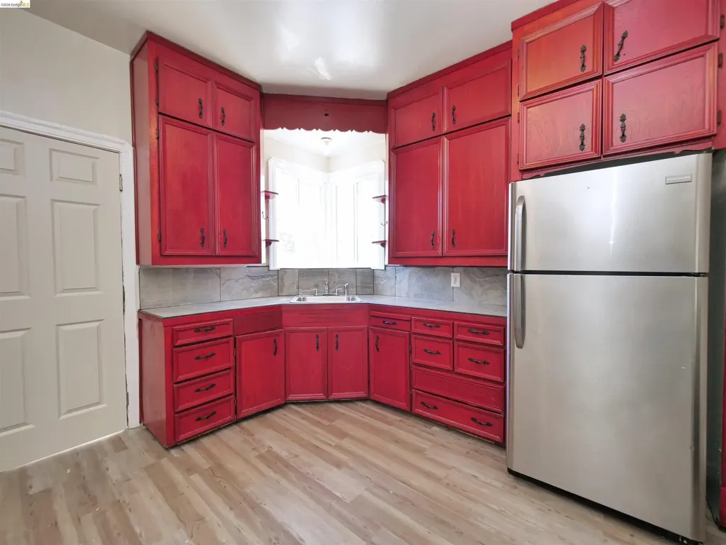1475 70th Avenue Oakland CA 94621