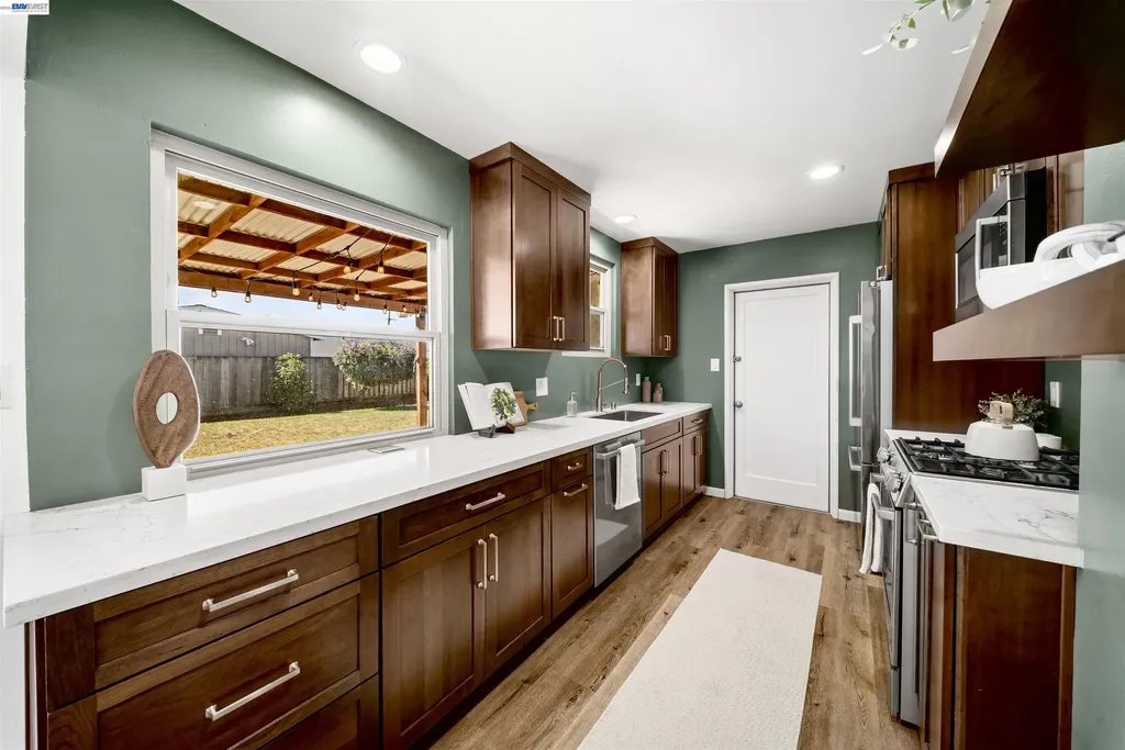 1220 Ottawa Avenue San Leandro CA 94579