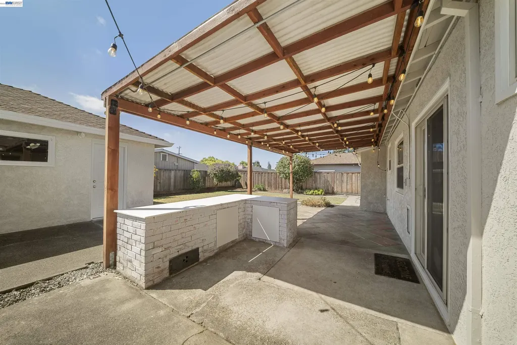 1220 Ottawa Avenue San Leandro CA 94579