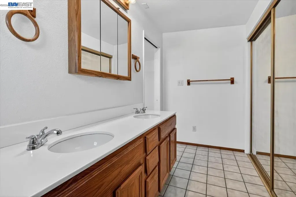 19762 Hathaway Avenue San Lorenzo CA 94541