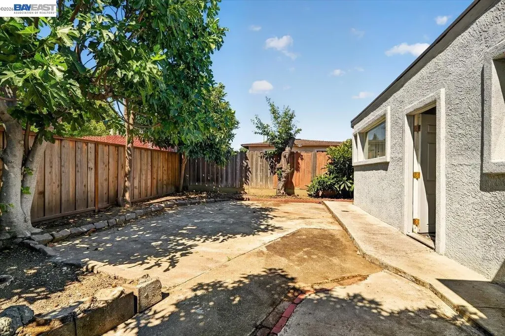 19762 Hathaway Avenue San Lorenzo CA 94541