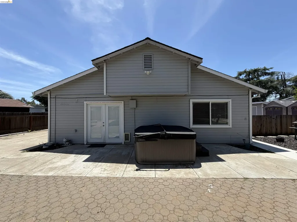 40 Malicoat Avenue Oakley CA 94561