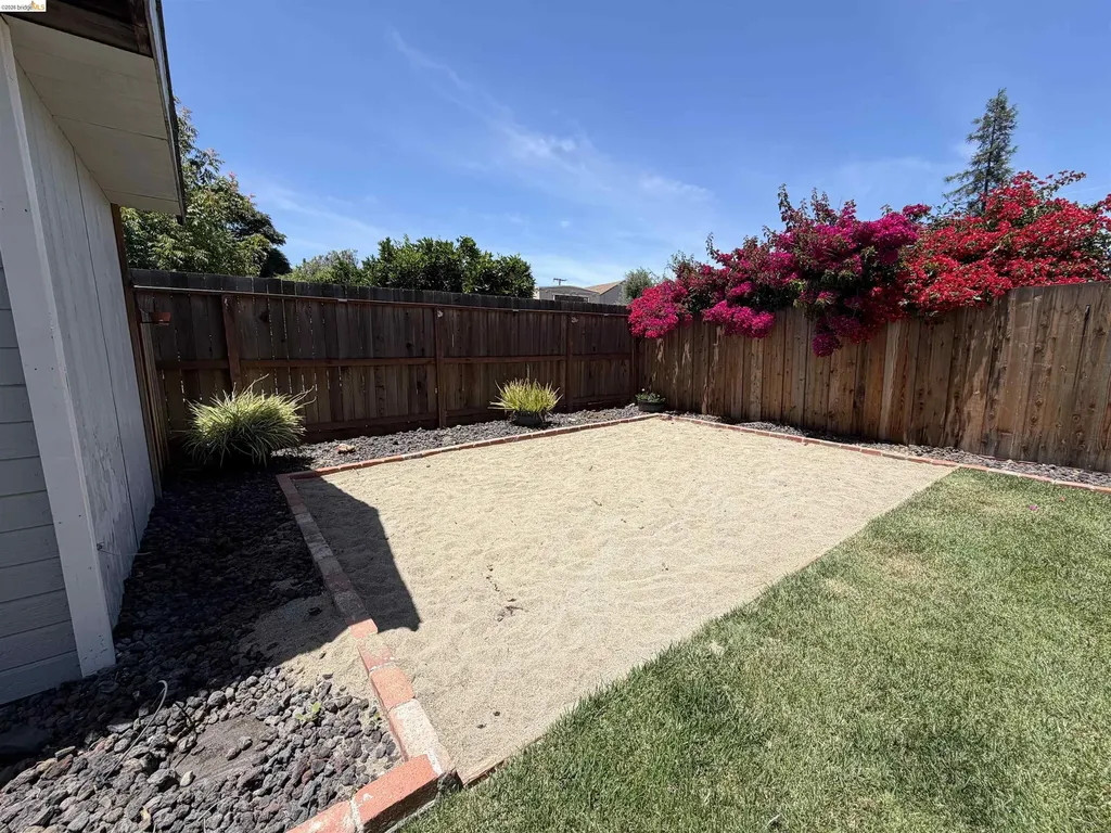 40 Malicoat Avenue Oakley CA 94561
