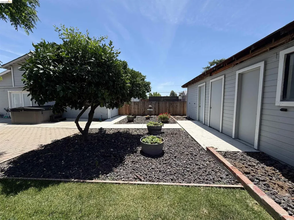 40 Malicoat Avenue Oakley CA 94561