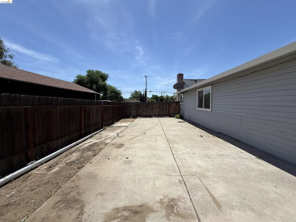 40 Malicoat Avenue Oakley CA 94561