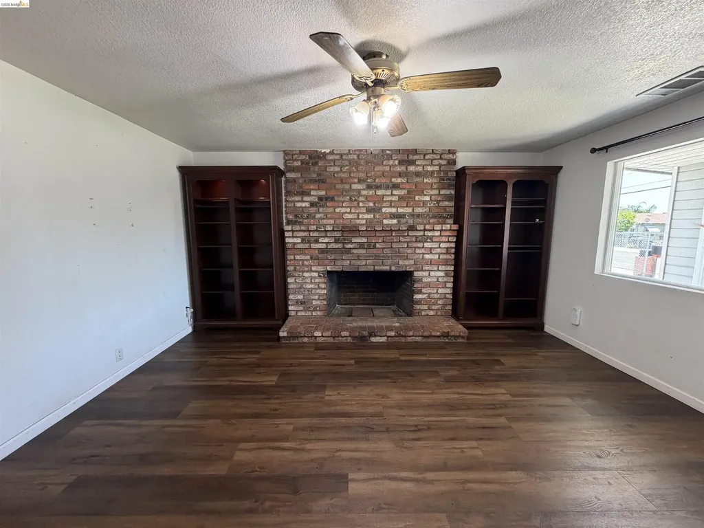 40 Malicoat Avenue Oakley CA 94561