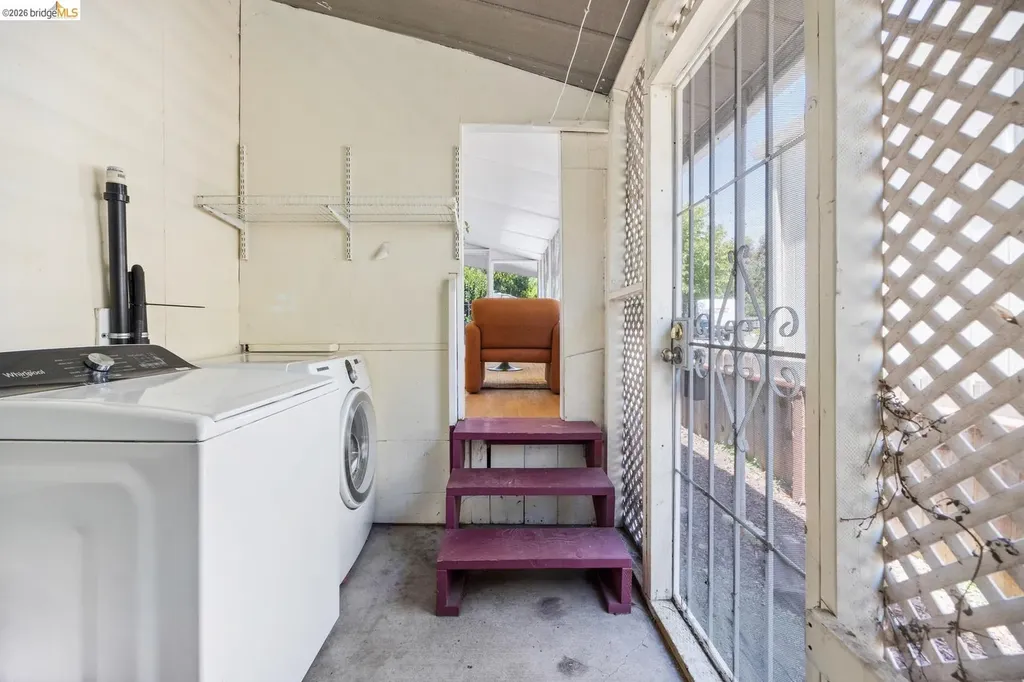 2050 Monument Pleasant Hill CA 94523