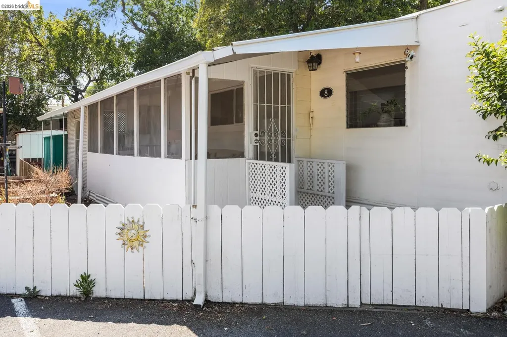 2050 Monument Pleasant Hill CA 94523