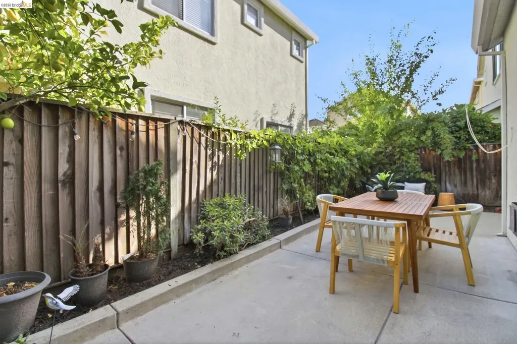 7589 Odyssey Way Dublin CA 94568
