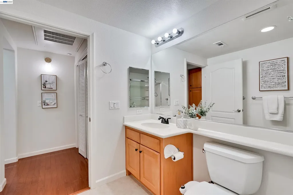 49002 Cinnamon Fern Common Fremont CA 94539
