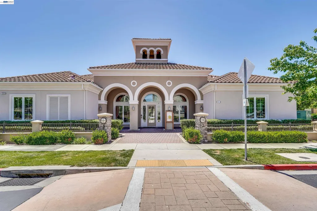 49002 Cinnamon Fern Common Fremont CA 94539