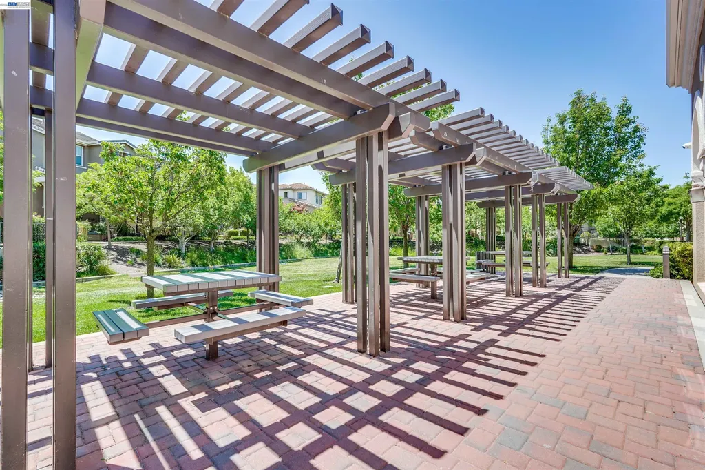 49002 Cinnamon Fern Common Fremont CA 94539