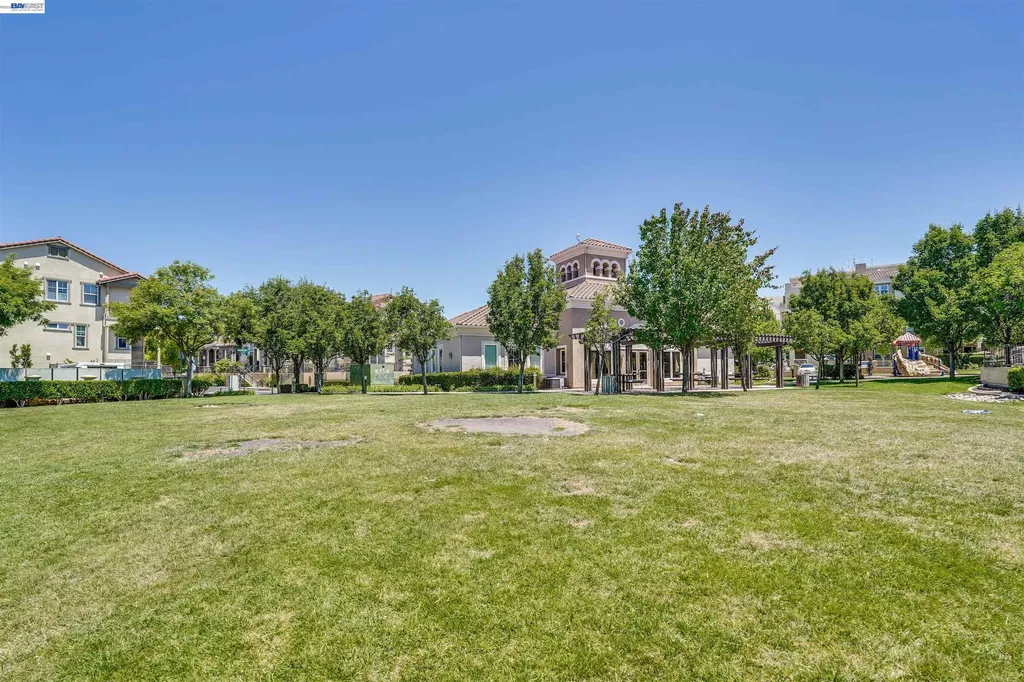49002 Cinnamon Fern Common Fremont CA 94539
