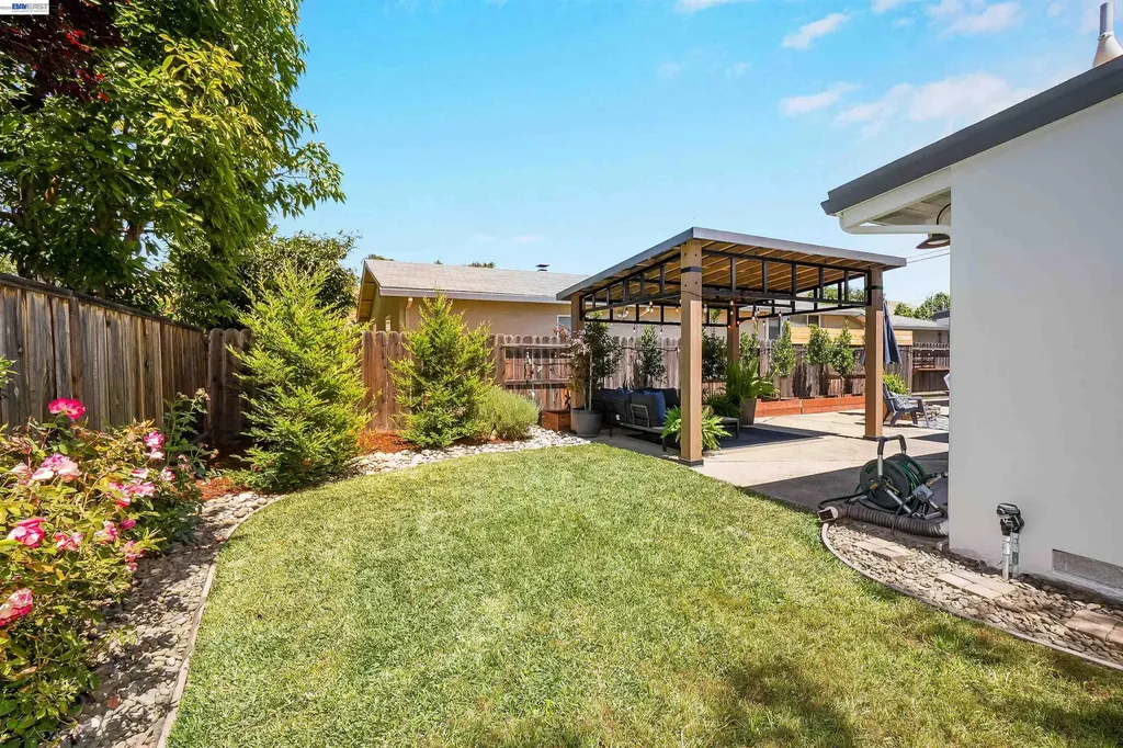430 Dutchess Lane Hayward CA 94544