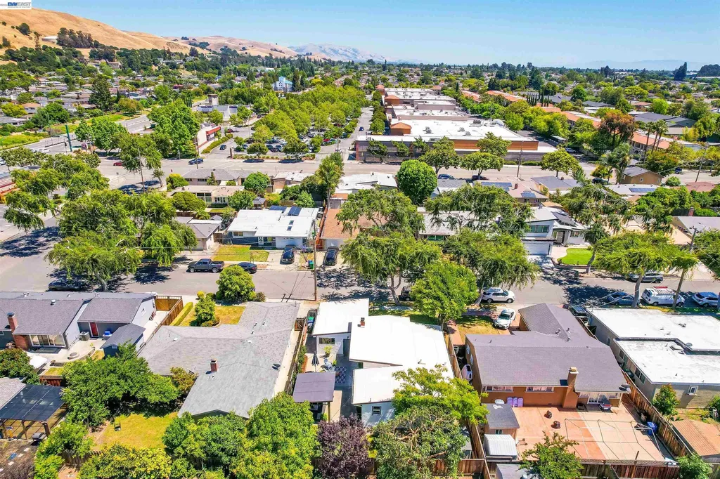 430 Dutchess Lane Hayward CA 94544