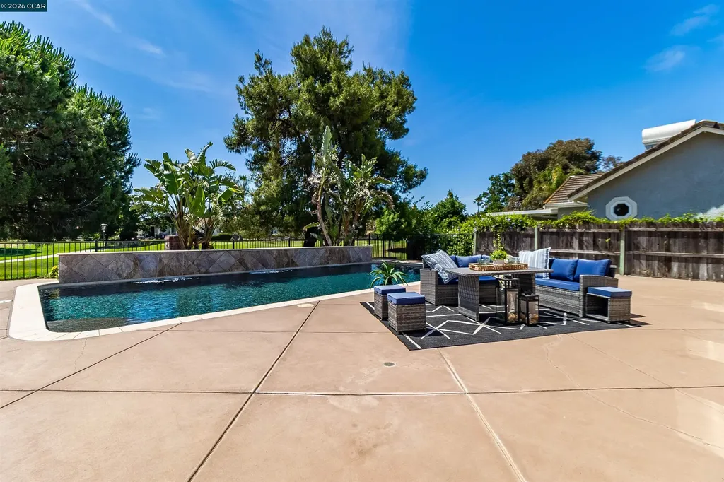 5619 Berwick Court Discovery Bay CA 94505