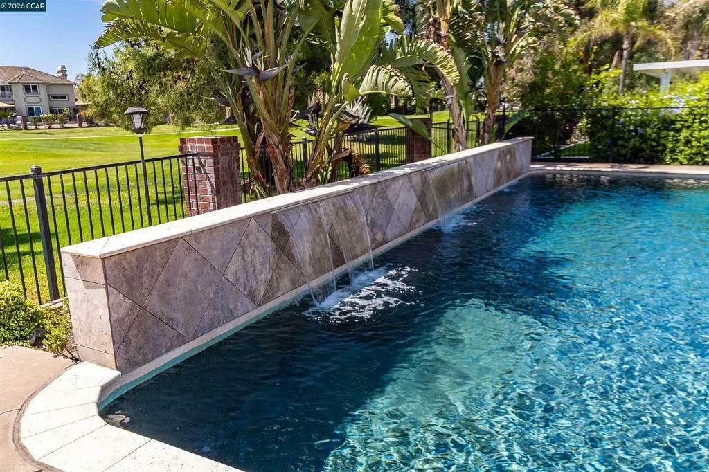 5619 Berwick Court Discovery Bay CA 94505