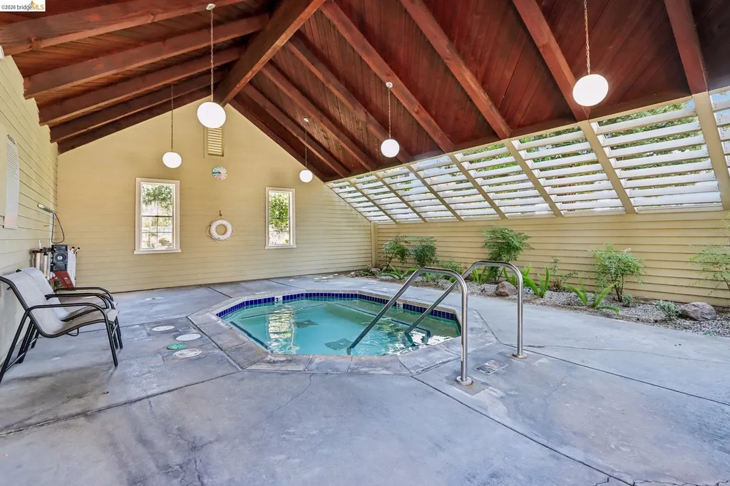 29344 New Hampshire Hayward CA 94544