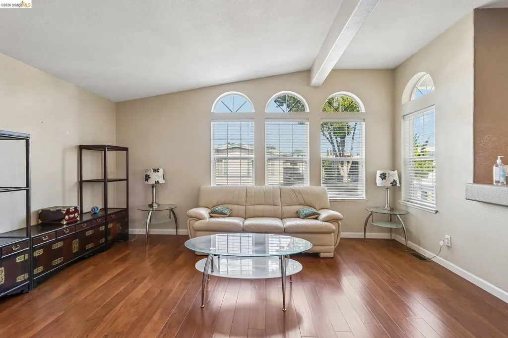 29344 New Hampshire Hayward CA 94544