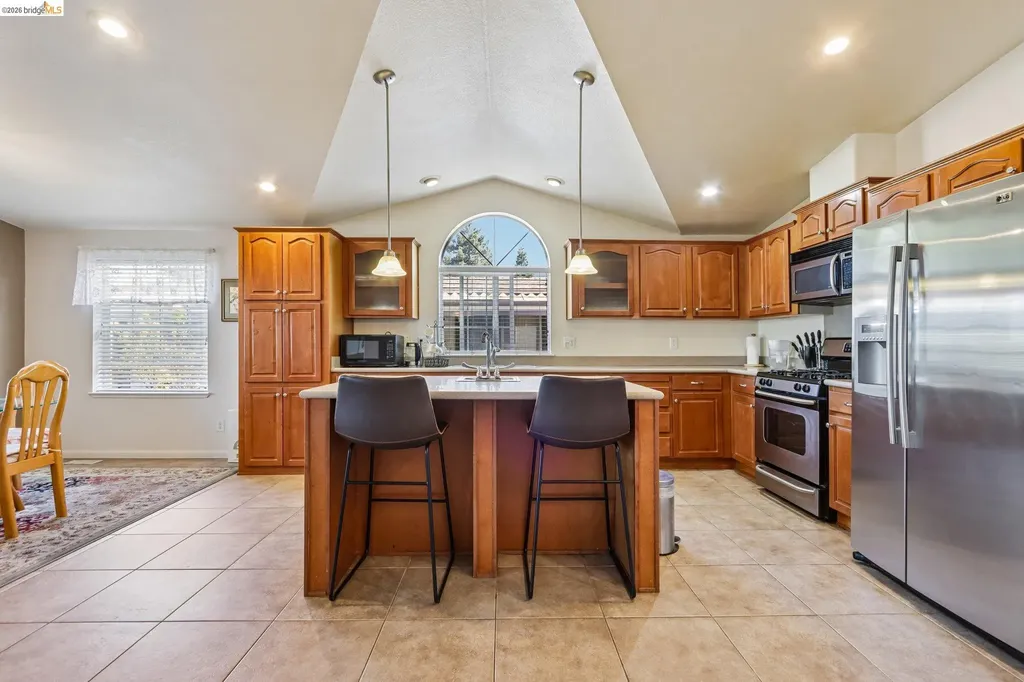 29344 New Hampshire Hayward CA 94544