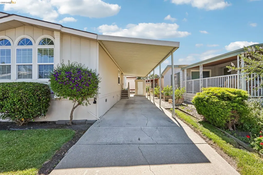 29344 New Hampshire Hayward CA 94544