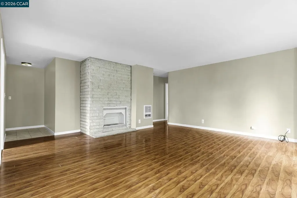 385 Jayne Avenue Oakland CA 94610