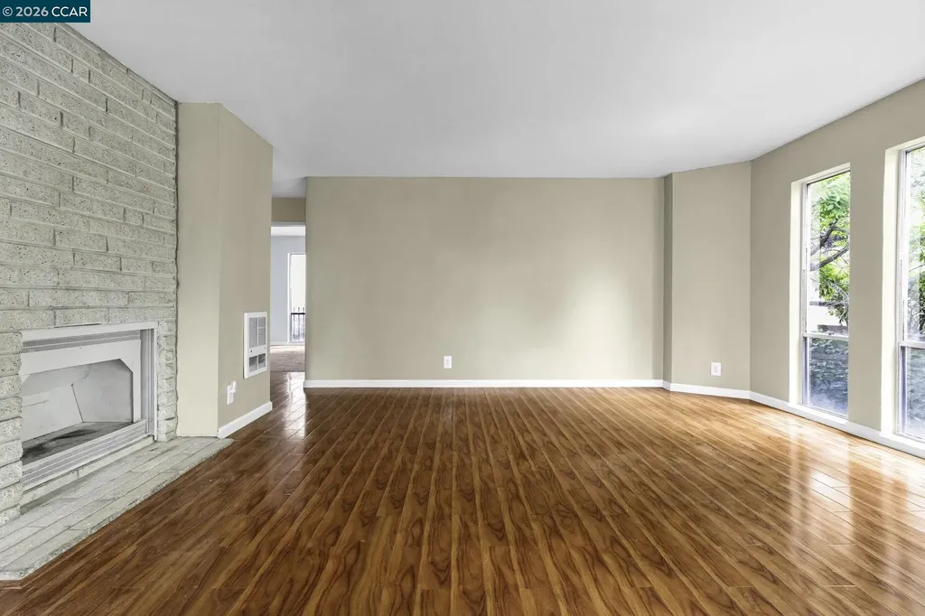 385 Jayne Avenue Oakland CA 94610