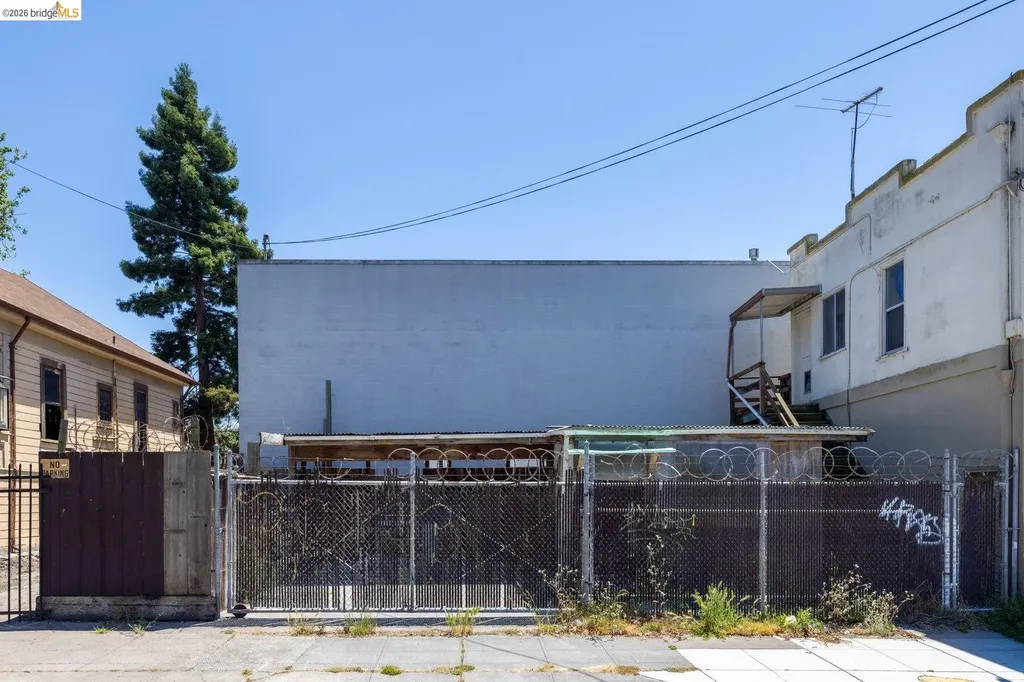 3101 San Pablo Avenue Berkeley CA 94702