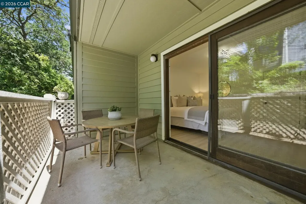 400 Suntree Lane Pleasant Hill CA 94523