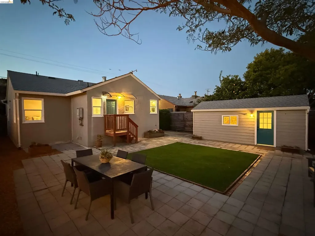4312 Nevin Avenue Richmond CA 94805