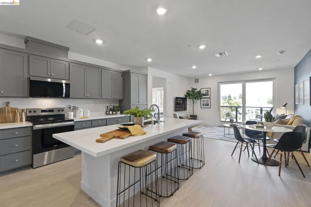 500 Somi Court Hayward CA 94544