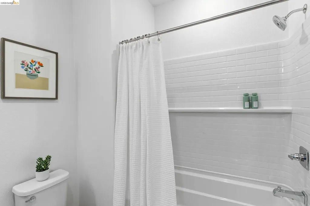 500 Somi Court Hayward CA 94544