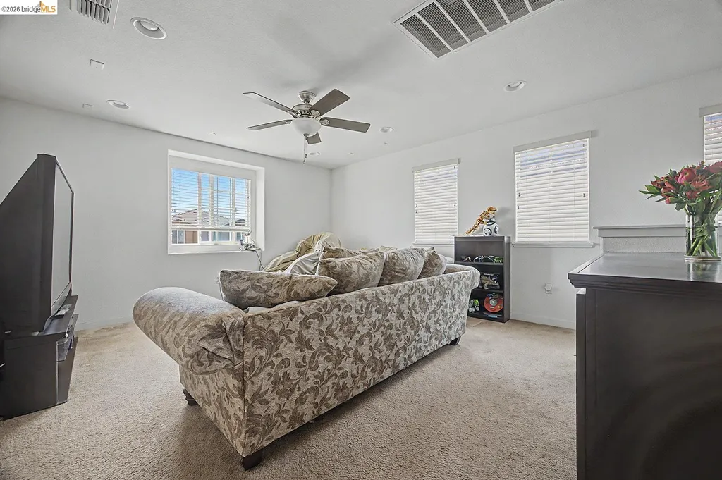 186 Willowrun Way Oakley CA 94561