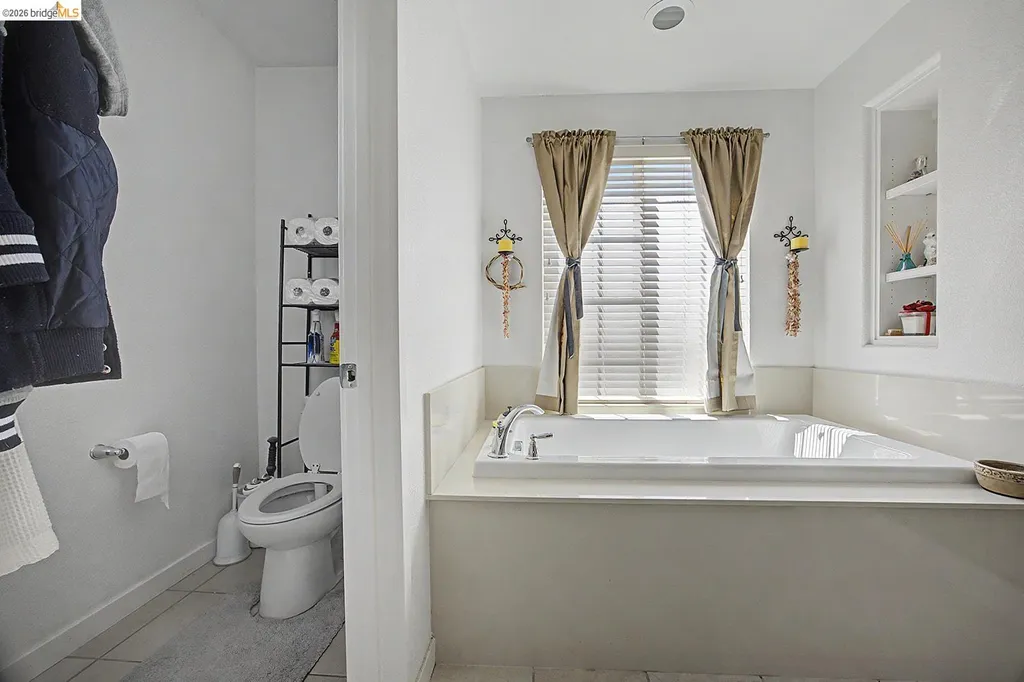 186 Willowrun Way Oakley CA 94561