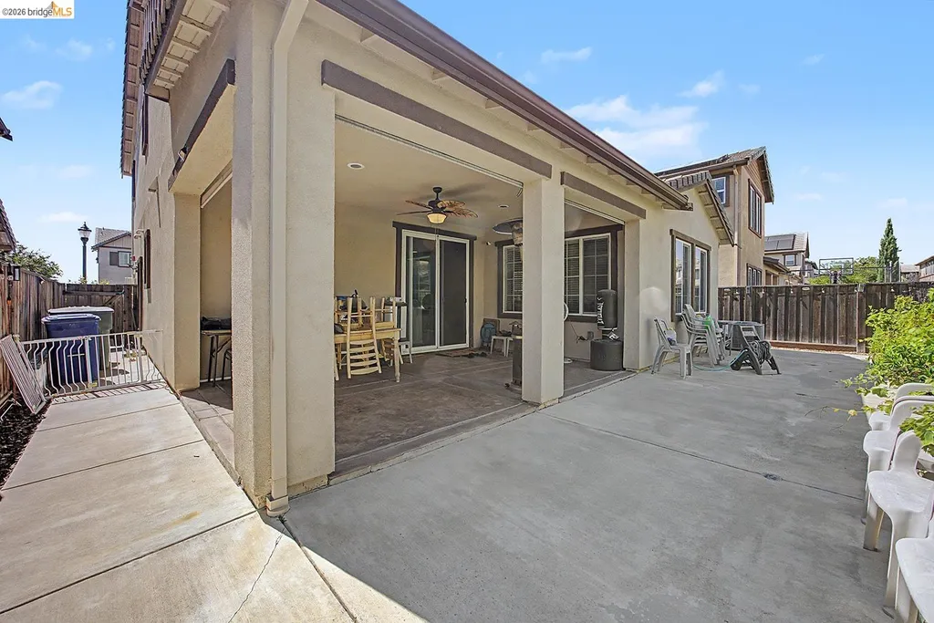 186 Willowrun Way Oakley CA 94561