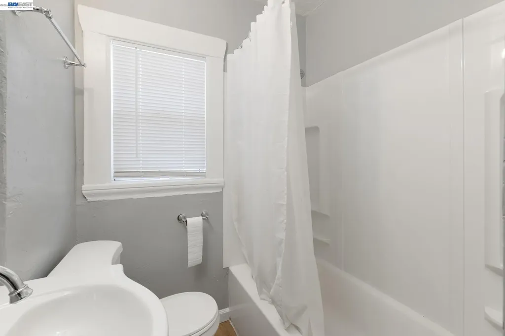 2764 78th Avenue Oakland CA 94605