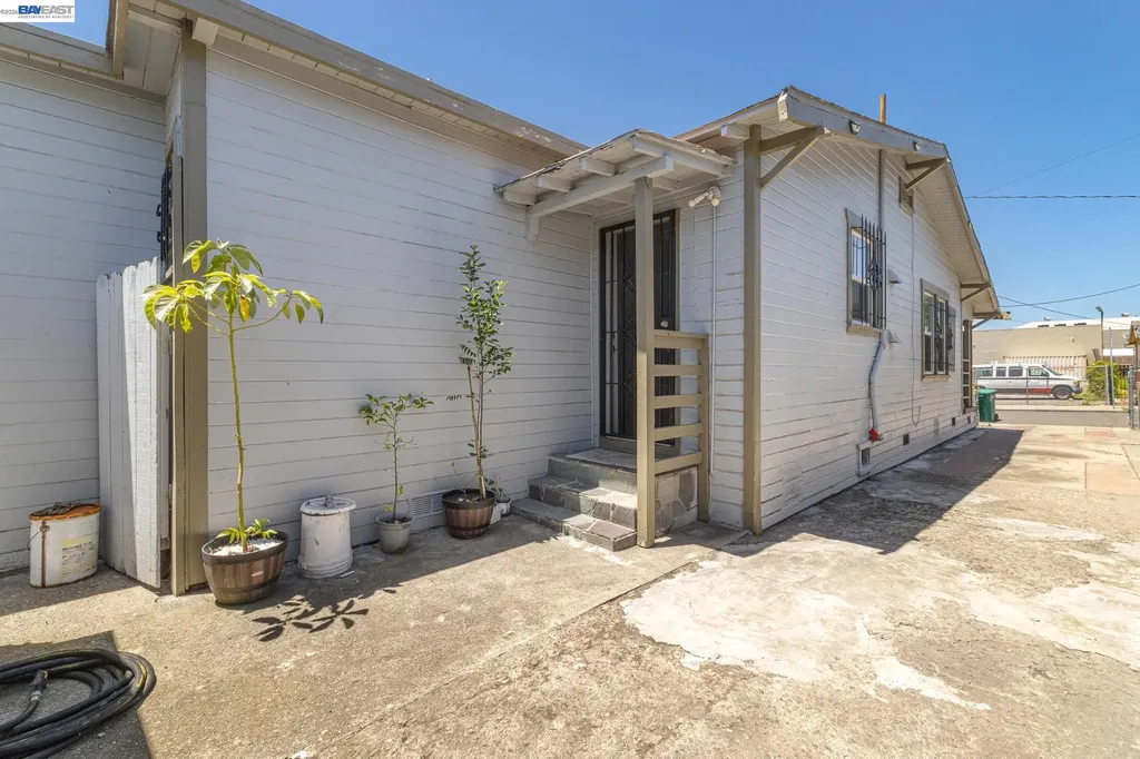 2764 78th Avenue Oakland CA 94605