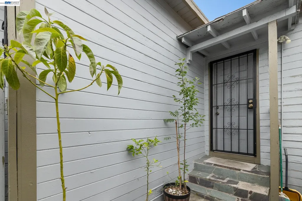 2764 78th Avenue Oakland CA 94605