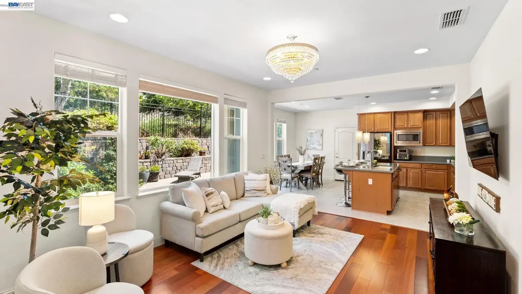3207 Vittoria Loop Dublin CA 94568