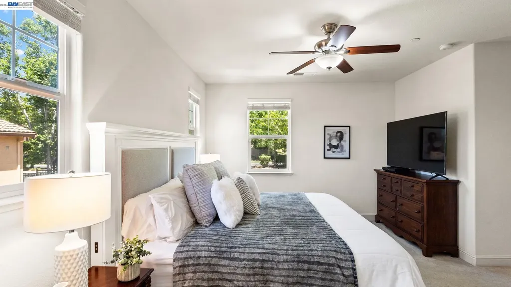 3207 Vittoria Loop Dublin CA 94568