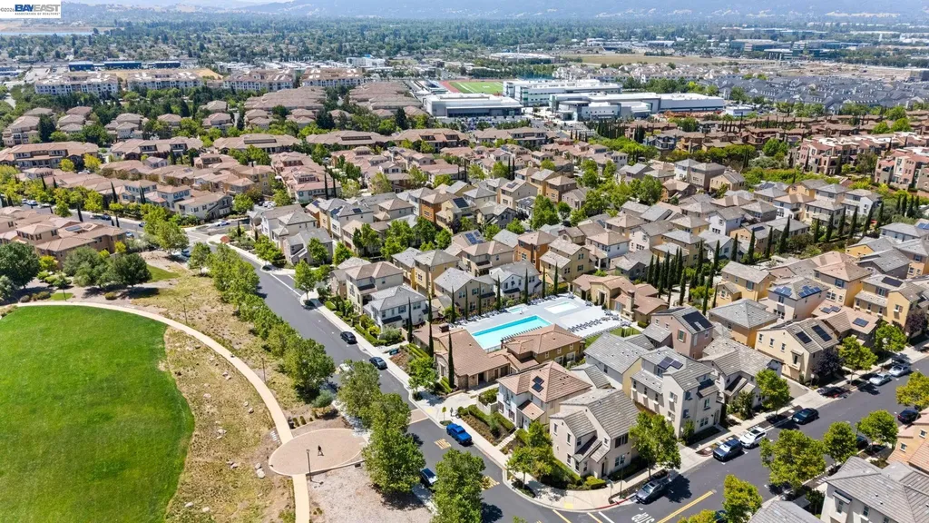 3207 Vittoria Loop Dublin CA 94568