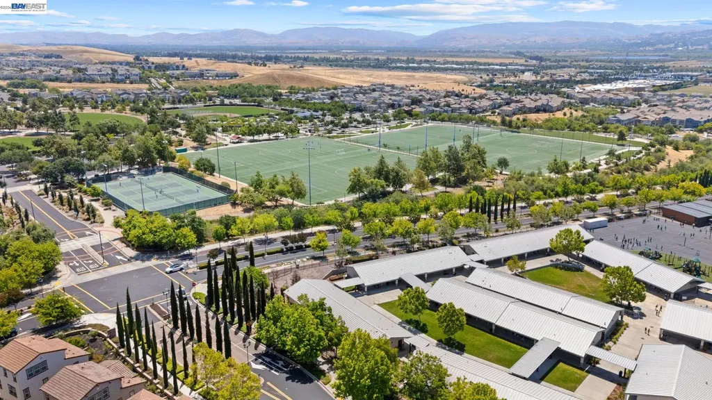 3207 Vittoria Loop Dublin CA 94568