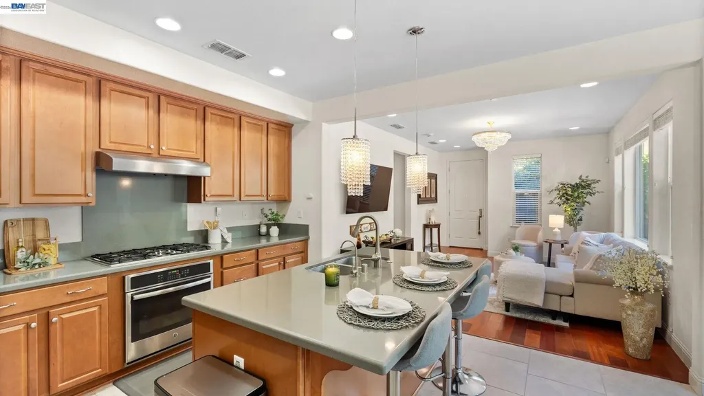 3207 Vittoria Loop Dublin CA 94568