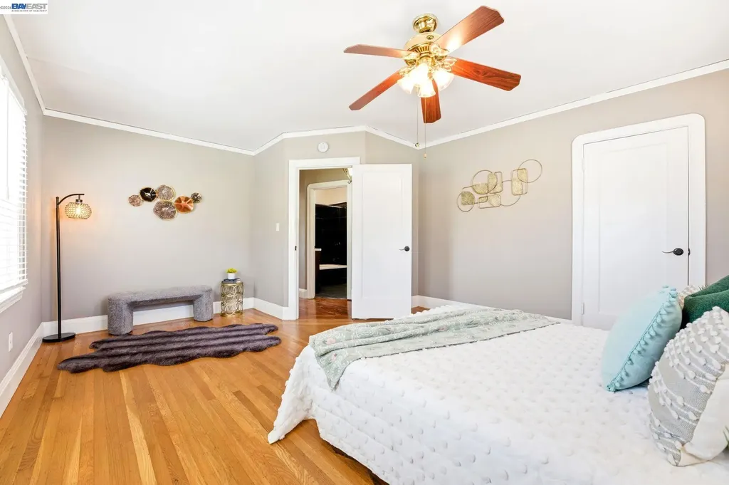 5814 Fleming Avenue Oakland CA 94605