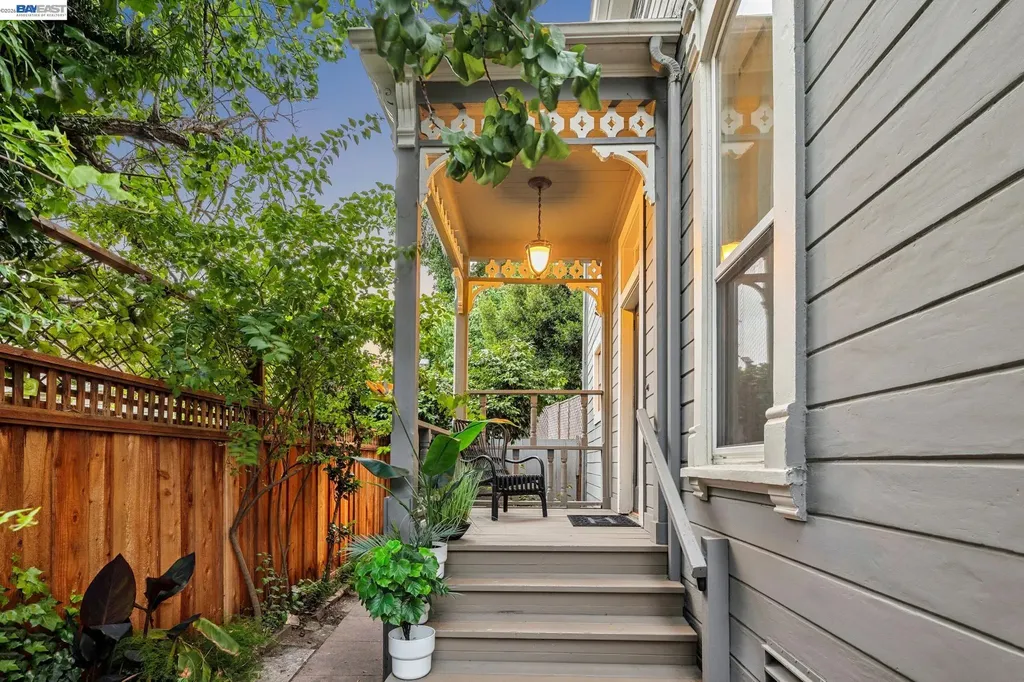 4336 Fleming Avenue Oakland CA 94619