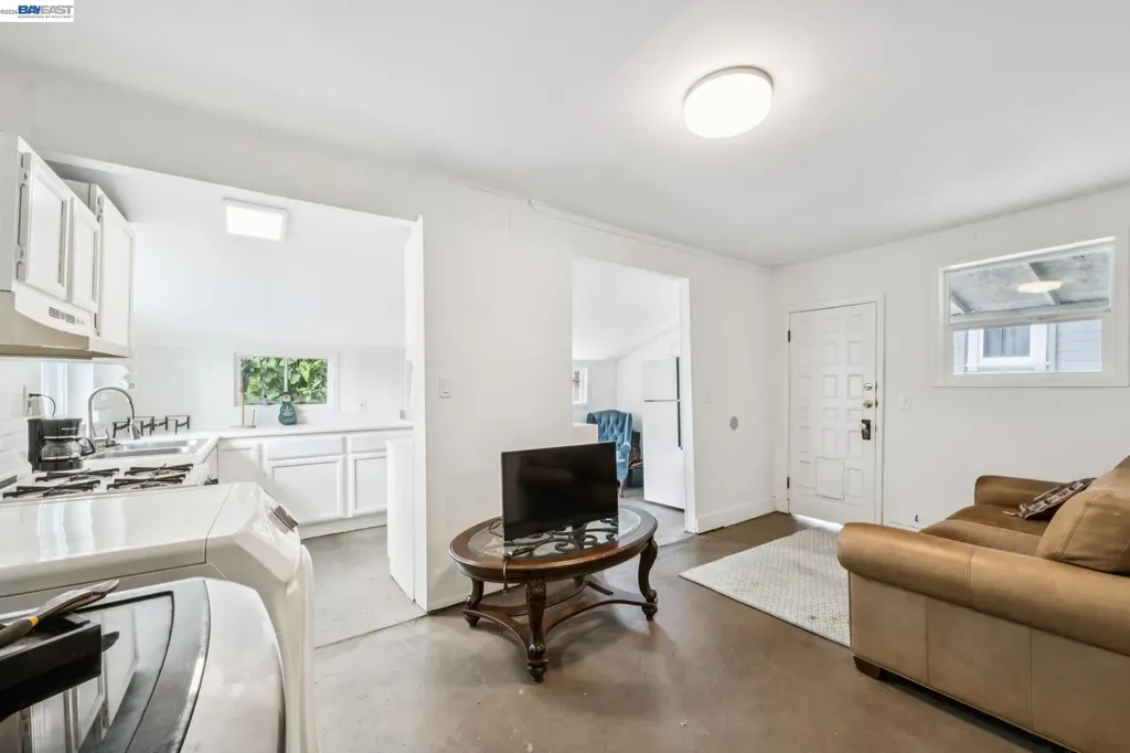 4336 Fleming Avenue Oakland CA 94619